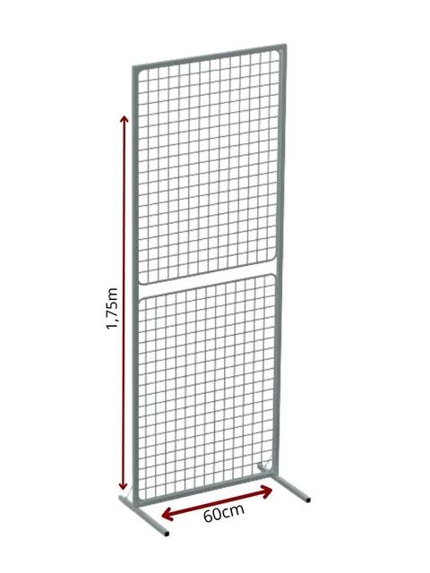 Biombo aramado branco de chão com tela quadriculada de 1,75 m por 60 cm e base em pé, vista frontal