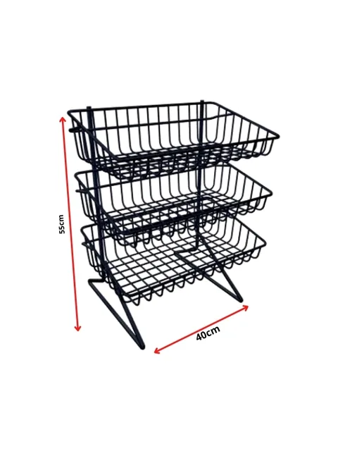 Expositor aramado preto de balcão com três cestos fixos em escada, 55 por 40 cm, vista frontal
