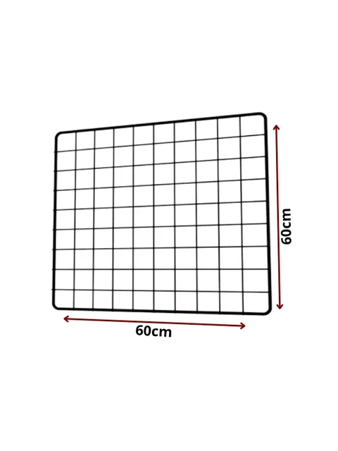 Tela aramada preta, 60 cm de largura por 60 cm de altura, malha quadrada de 5 cm, com cotas de medida